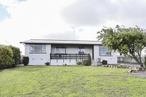 Photo of property in 22 Enniskillen Street, Clifton, Invercargill, 9812