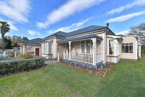 Photo of property in 27a Oxford Road, Rangiora, 7400