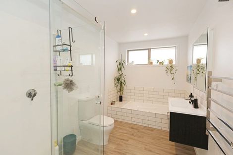 Photo of property in 53 Queen Street, Winton, 9720