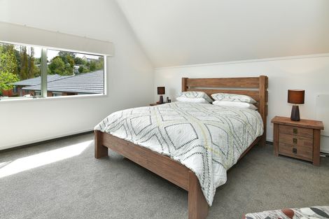 Photo of property in 1/126 Brian Crescent, Stanmore Bay, Whangaparaoa, 0932