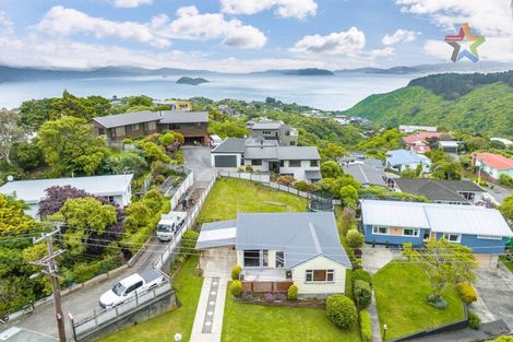 Photo of property in 1 Taku Matenga Grove, Korokoro, Lower Hutt, 5012