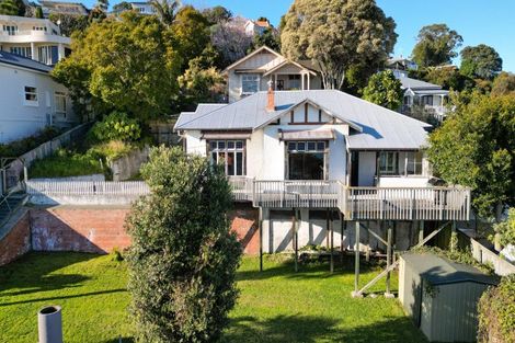 Photo of property in 33a Seapoint Road, Bluff Hill, Napier, 4110