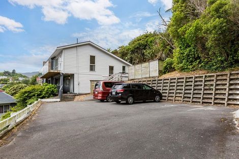 Photo of property in 9/124 Redwood Avenue, Tawa, Wellington, 5028
