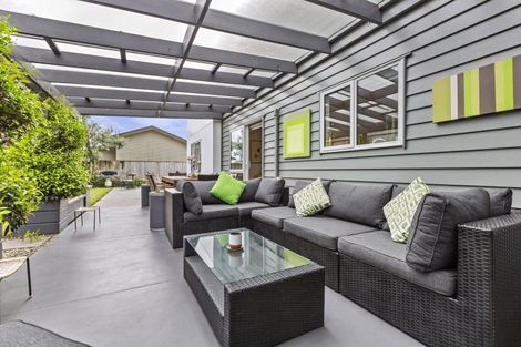 Photo of property in 6 Puka Place, Raglan, 3225