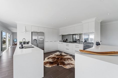 Photo of property in 8 Kotare Place, Sandspit, Warkworth, 0982