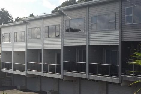 Photo of property in The Strand, 4/16 Ronald Street, Strandon, New Plymouth, 4312