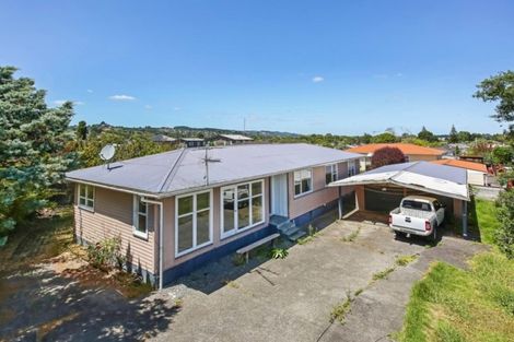Photo of property in 30 President Avenue, Papakura, 2110