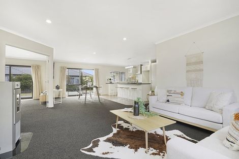 Photo of property in 9 Wessex Place, Rototuna North, Hamilton, 3210