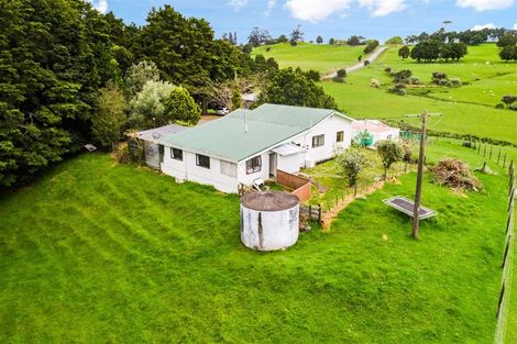 Photo of property in 206 Bint Road, Maungakaramea, Whangarei, 0178