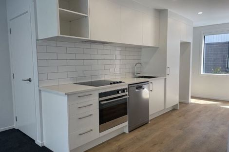 Photo of property in 13/3234 Great North Road, New Lynn, Auckland, 0600