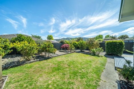 Photo of property in 8 Cruickshank Road, Clouston Park, Upper Hutt, 5018