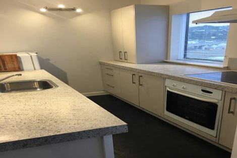 Photo of property in Hobson Court Flats, 75/70 Hobson Street, Thorndon, Wellington, 6011