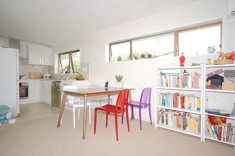 Photo of property in 2/28 Priestley Drive, Bucklands Beach, Auckland, 2014