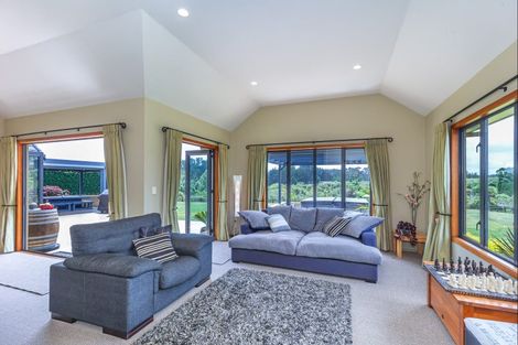 Photo of property in 100 Lea Grove, Levin, 5572