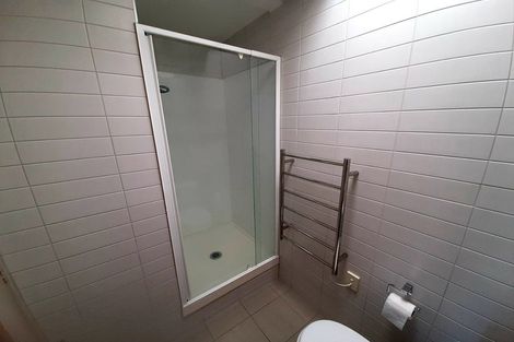 Photo of property in 1/72l Kitchener Road, Milford, Auckland, 0620