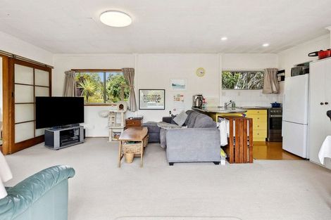 Photo of property in 5 Rimu Lane, Wanaka, 9305
