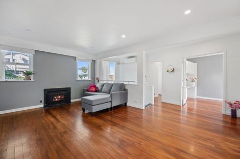 Photo of property in 29a Auld Street, Torbay, Auckland, 0630