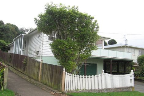 Photo of property in 88 Redwood Avenue, Tawa, Wellington, 5028