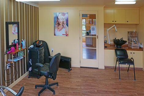 Photo of property in 2 Falcon Street, Newfield, Invercargill, 9812