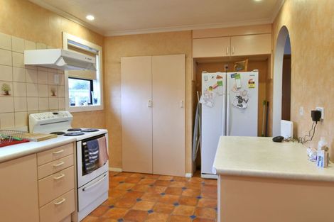 Photo of property in 96 Ashmore Street, Halfway Bush, Dunedin, 9010