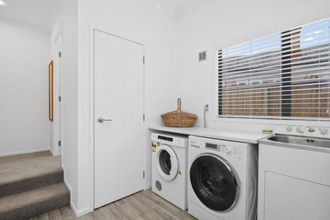 Photo of property in 18 Tonkin Place, Buckland, Pukekohe, 2677