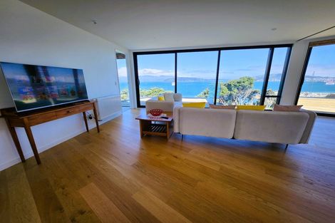 Photo of property in 10 Satchell Way, Kaiwharawhara, Wellington, 6035