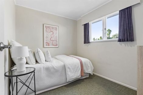 Photo of property in 3 Aeroview Drive, Beach Haven, Auckland, 0626