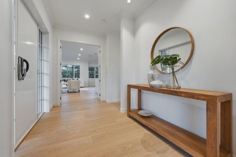 Photo of property in 5 Lucas Creek Way, Albany, Auckland, 0632