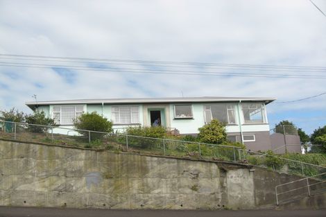 Photo of property in 94 Gover Street, New Plymouth, 4310