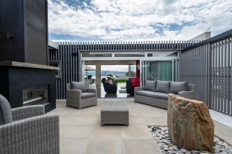 Photo of property in 12 Kurapoto Lane, Rainbow Point, Taupo, 3330