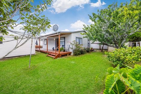 Photo of property in 22 Wayne Drive, Mangere, Auckland, 2022