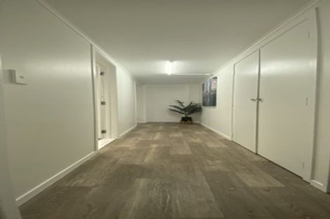 Photo of property in 42 Pitau Road, Mount Maunganui, 3116