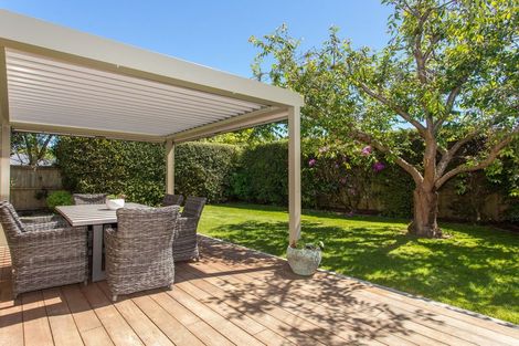 Photo of property in 53 Grimseys Road, Redwood, Christchurch, 8051