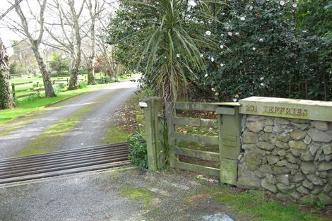 Photo of property in 231 Main Road North, Otaihanga, Paraparaumu, 5036