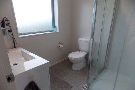 Photo of property in 35 Havana Rise, Grenada Village, Wellington, 6037