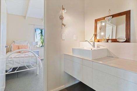 Photo of property in 49 Pillans Road, Otumoetai, Tauranga, 3110