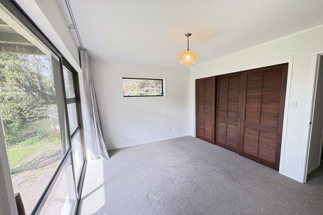 Photo of property in 2/90 Royal View Road, Te Atatu South, Auckland, 0610