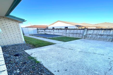 Photo of property in 40 Farringdon Avenue, Rototuna North, Hamilton, 3210
