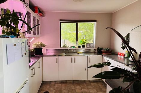 Photo of property in 11a Kaimanawa Street, Kelvin Grove, Palmerston North, 4414