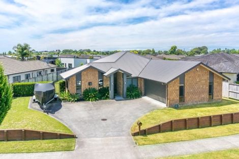 Photo of property in 115 Saint James Drive, Huntington, Hamilton, 3210