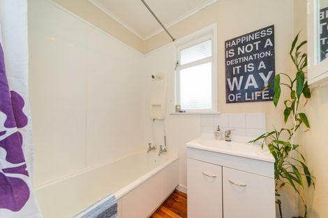 Photo of property in 12 Monckton Street, Feilding, 4702