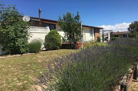 Photo of property in 1 Cornish Place, Cromwell, 9310