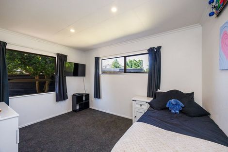 Photo of property in 19 Amberley Avenue, Westbrook, Palmerston North, 4412