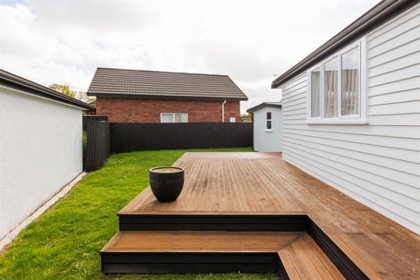 Photo of property in 105 Buick Crescent, Awapuni, Palmerston North, 4412