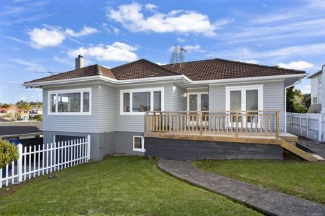 Photo of property in 41 Parker Avenue, New Lynn, Auckland, 0600