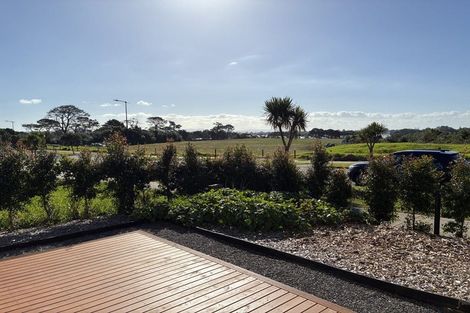 Photo of property in 10a Mclarin Road, Glenbrook, 2681