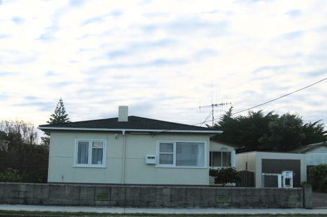 Photo of property in 31 Moana Street, Otaki Beach, Otaki, 5512