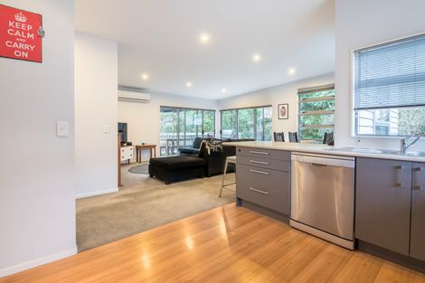 Photo of property in 144g Glengarry Road, Glen Eden, Auckland, 0602