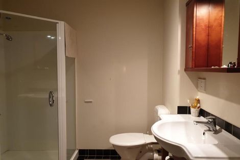 Photo of property in 50b Hawker Street, Mount Victoria, Wellington, 6011