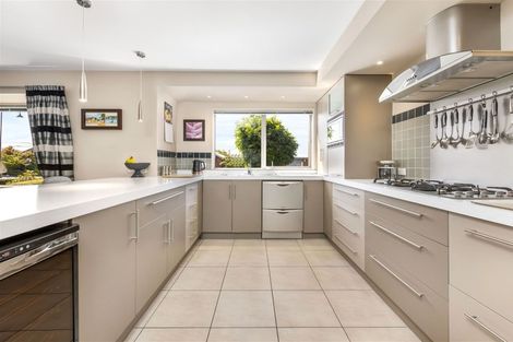 Photo of property in 12 Marguerite Place, Aidanfield, Christchurch, 8025